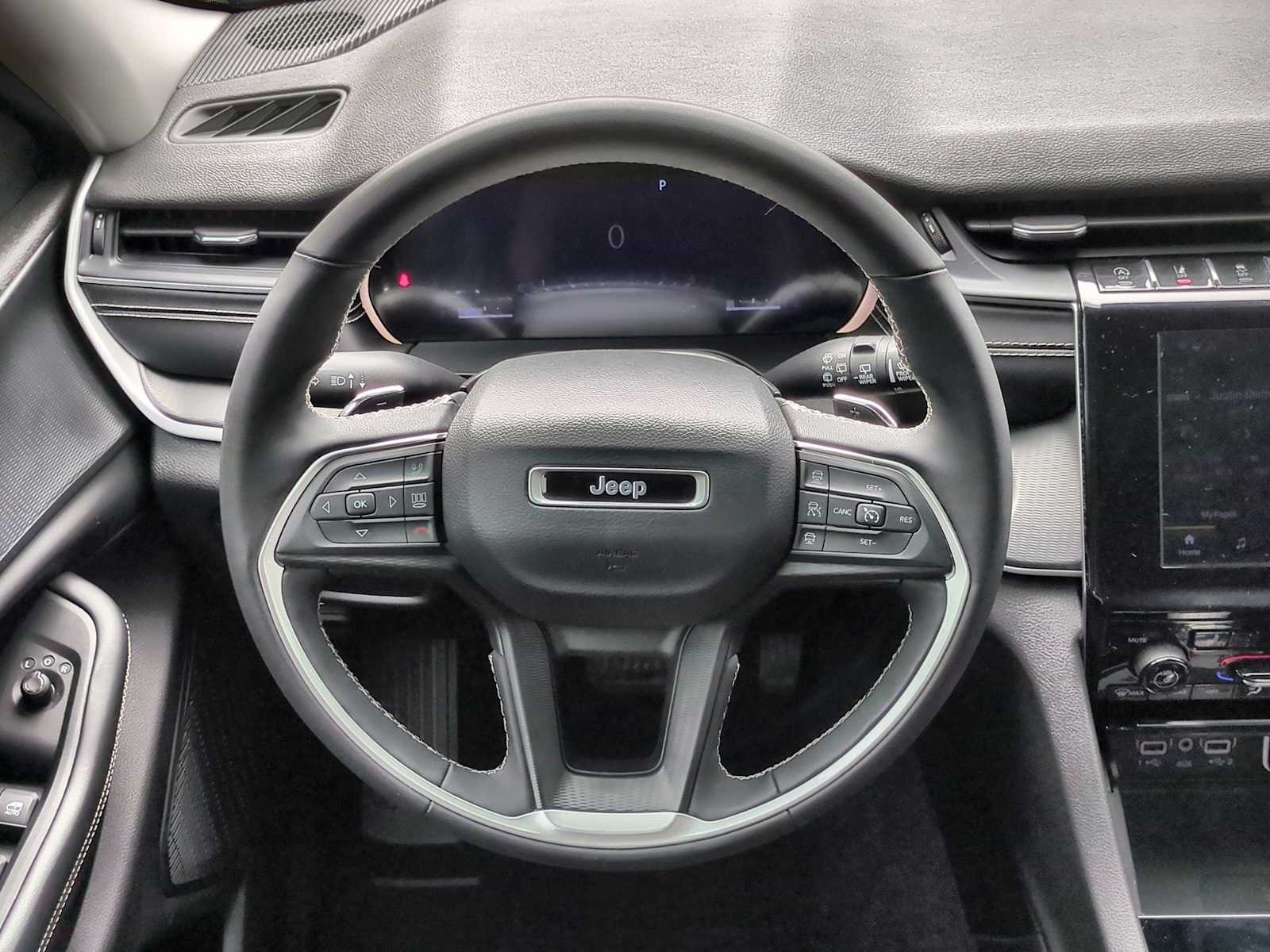 Thumbnail: 2023 Jeep Grand Cherokee - 22
