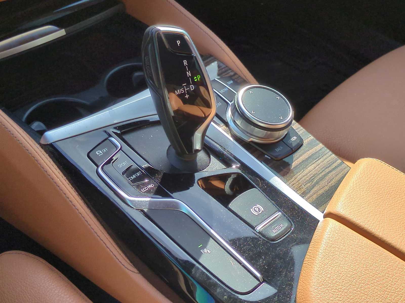 Thumbnail: 2020 BMW 5 Series - 33