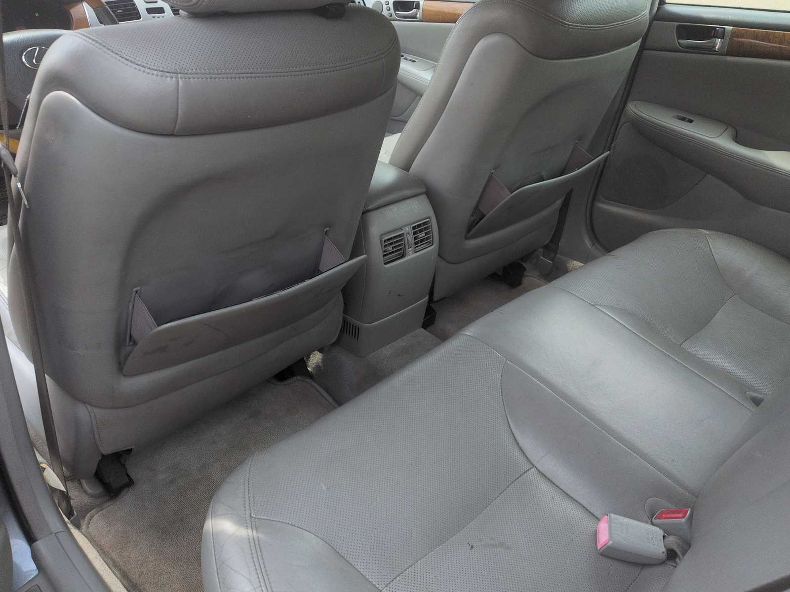 Thumbnail: 2005 Lexus ES - 18