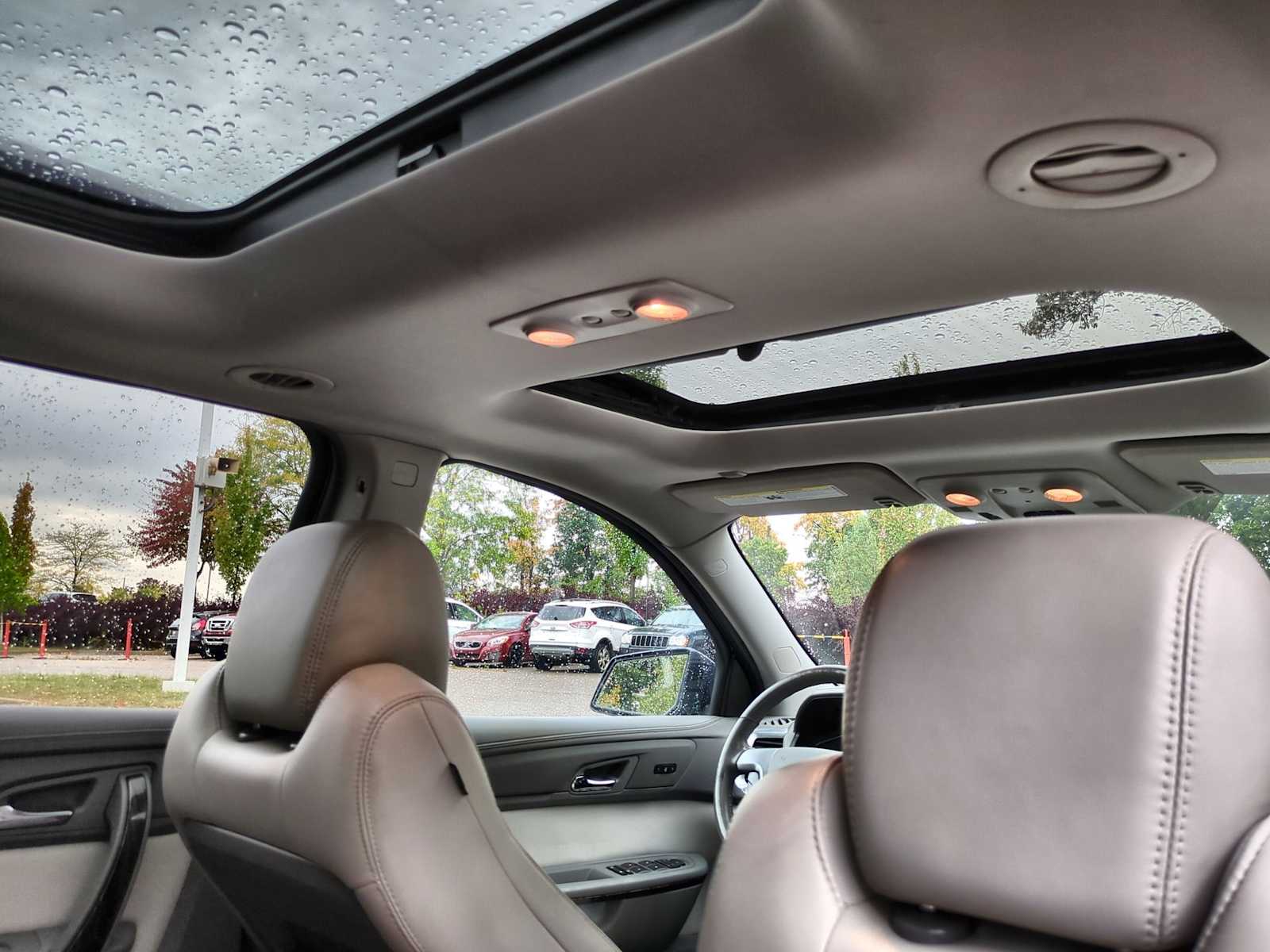 Thumbnail: 2014 GMC Acadia - 22
