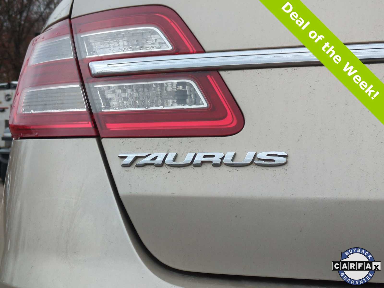 Thumbnail: 2017 Ford Taurus - 13