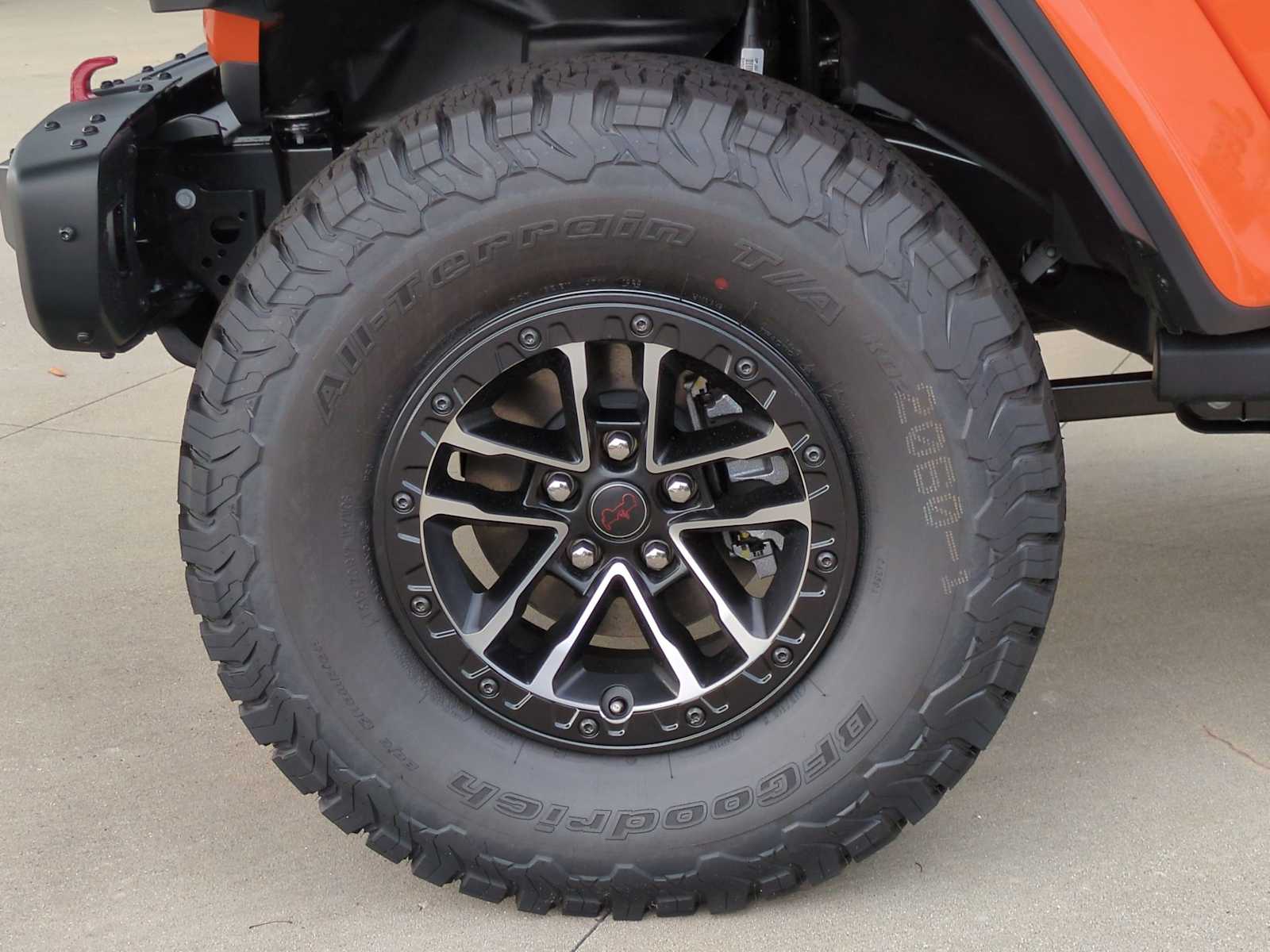 Thumbnail: 2025 Jeep Wrangler - 15