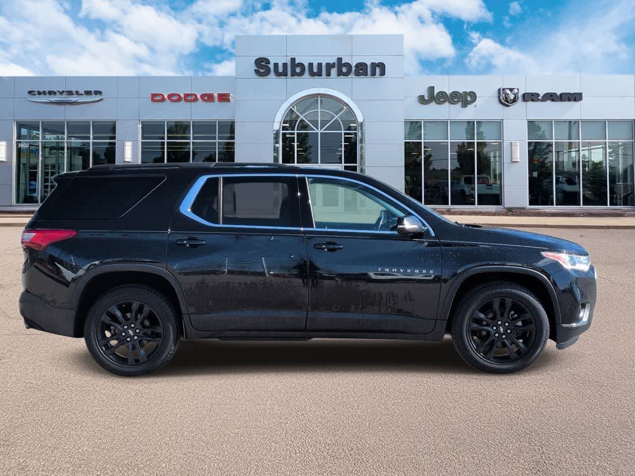 Thumbnail: 2019 Chevrolet Traverse - 9