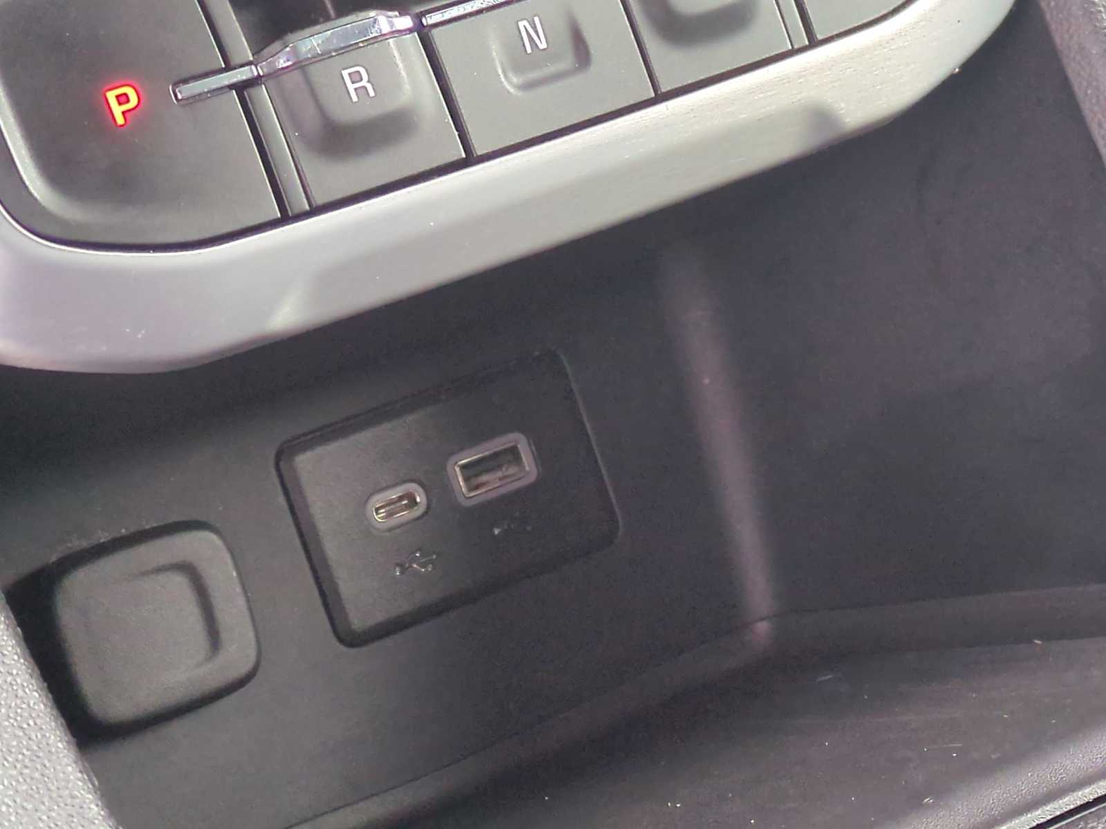 Thumbnail: 2020 GMC Acadia - 40