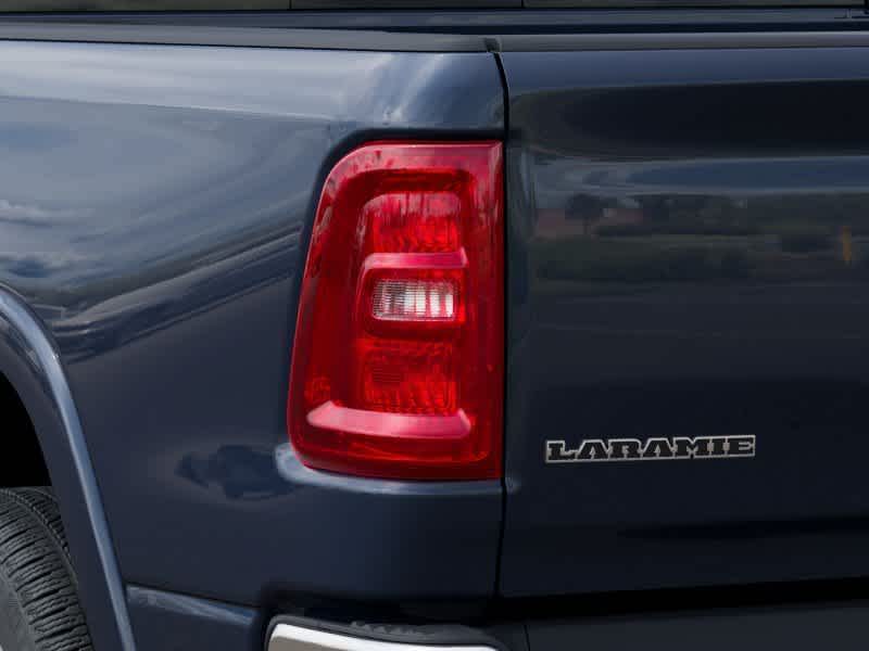 Thumbnail: 2026 RAM 1500 - 9