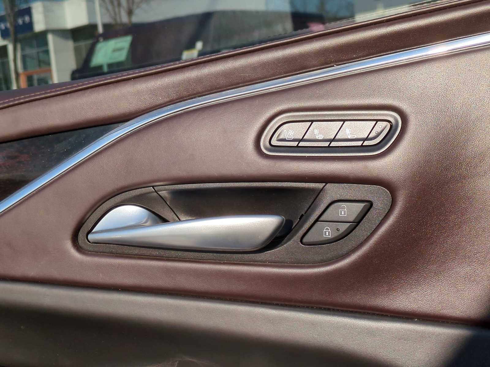 Thumbnail: 2023 Cadillac Escalade - 41