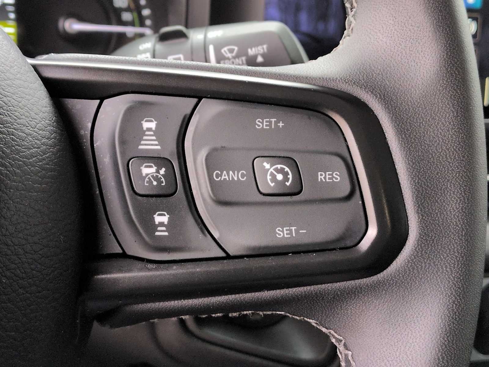 Thumbnail: 2025 Jeep Wrangler - 25