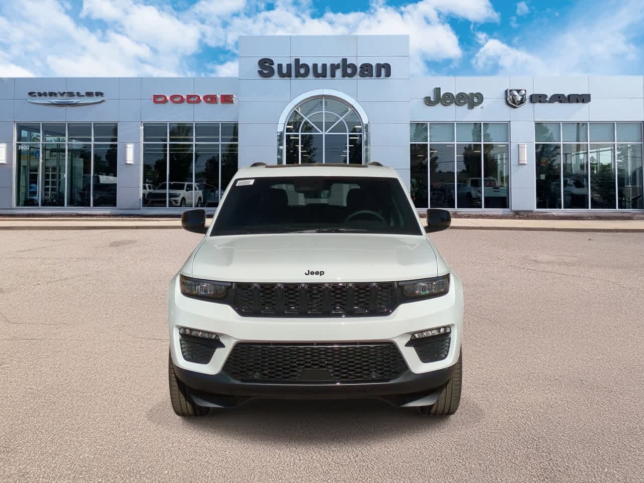 Thumbnail: 2025 Jeep Grand Cherokee - 3