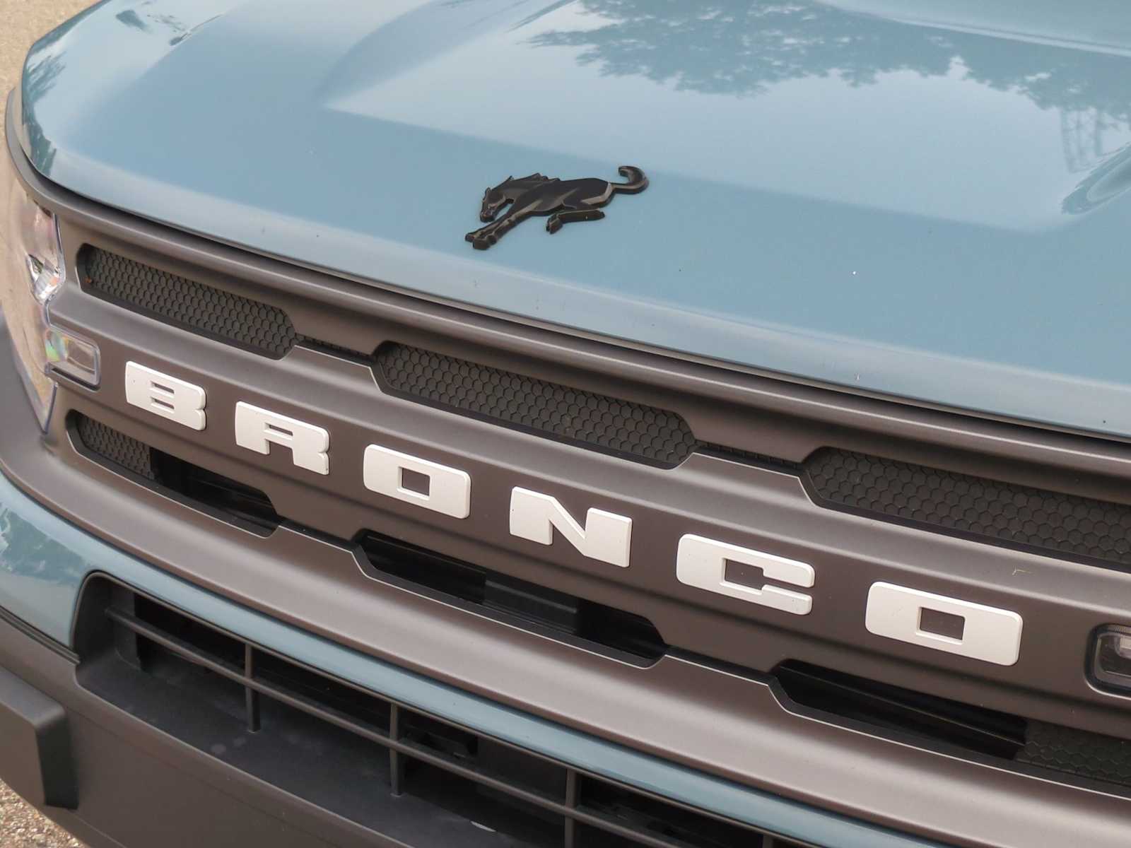 Thumbnail: 2021 Ford Bronco Sport - 12
