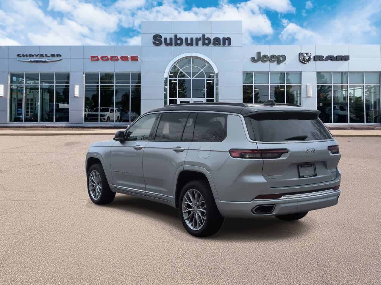 Thumbnail: 2024 Jeep Grand Cherokee L - 6