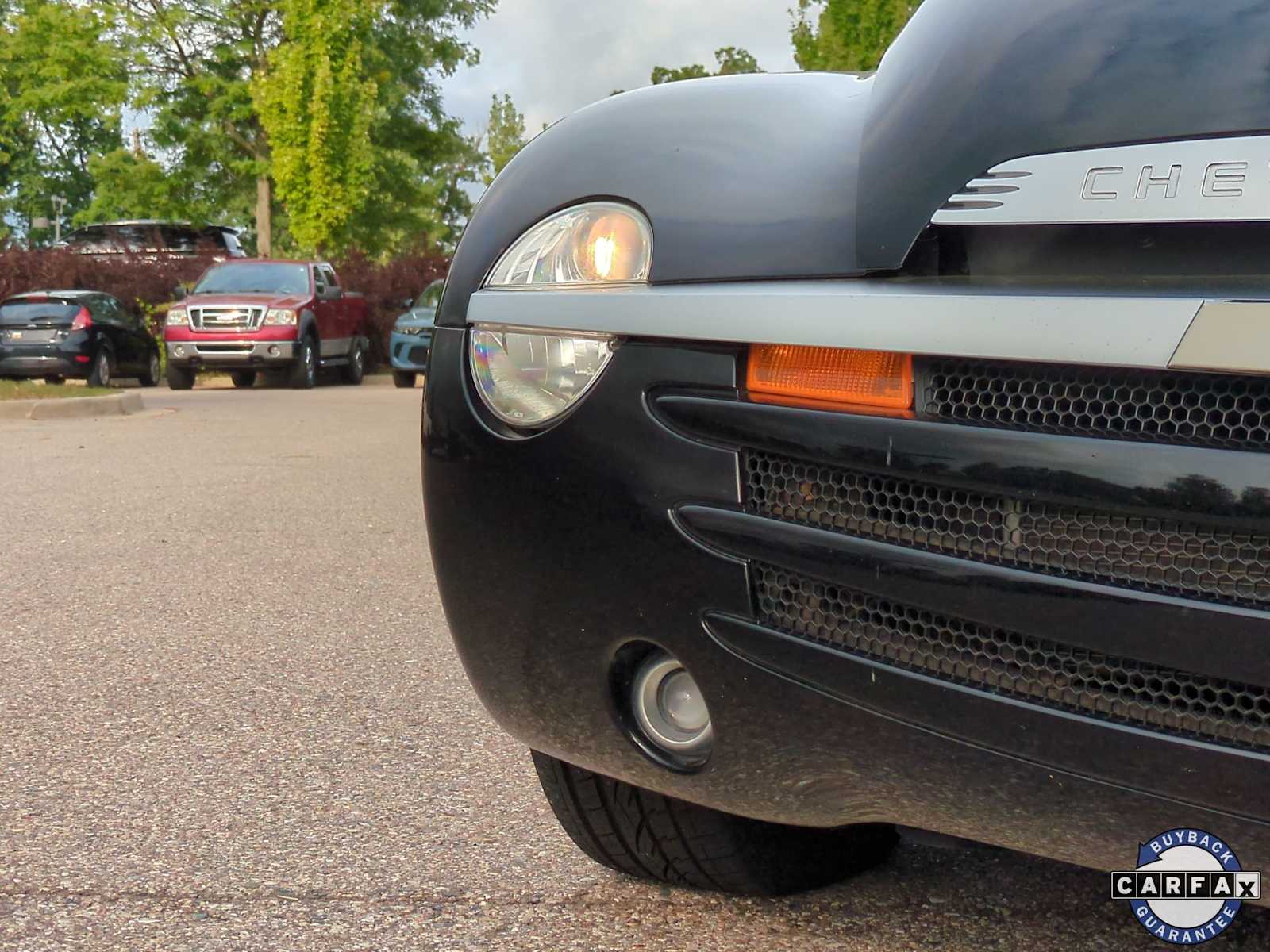 Thumbnail: 2005 Chevrolet SSR - 11