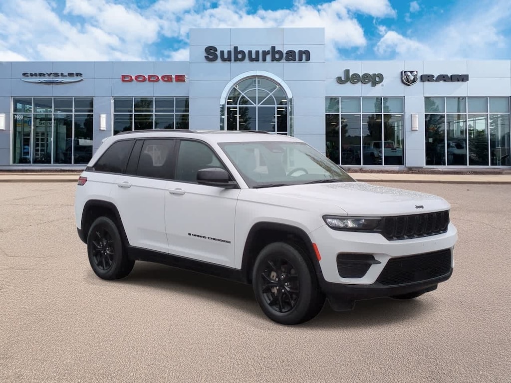 Certified 2024 Jeep Grand Cherokee Altitude SUV