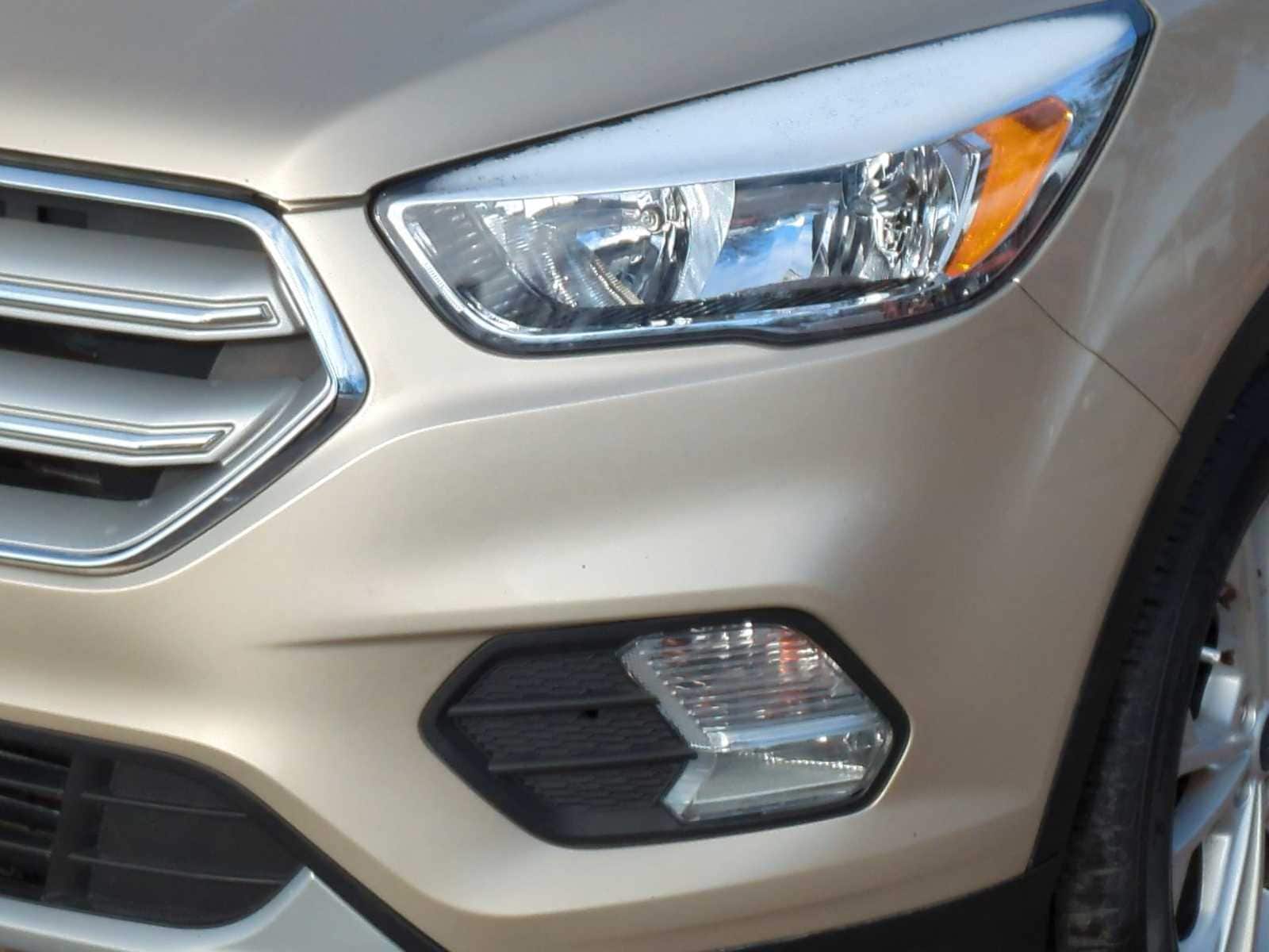 Thumbnail: 2018 Ford Escape - 11