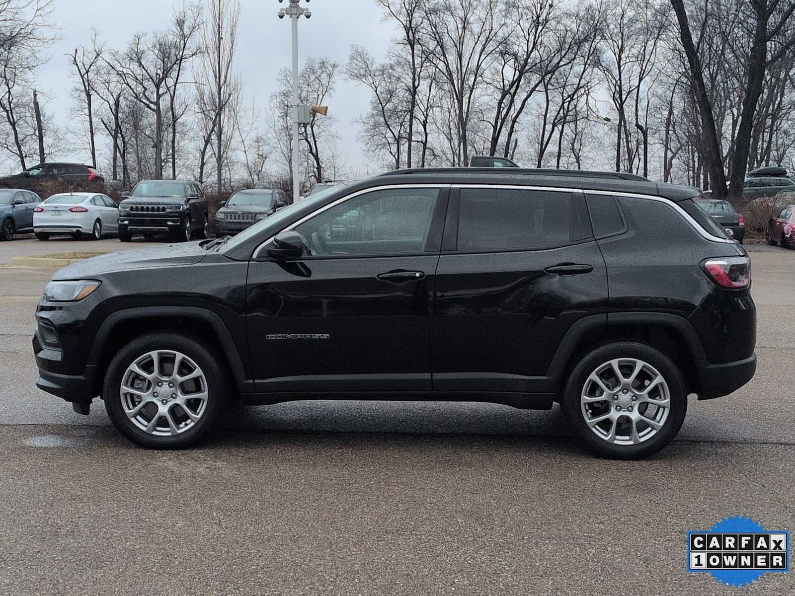 Thumbnail: 2023 Jeep Compass - 11