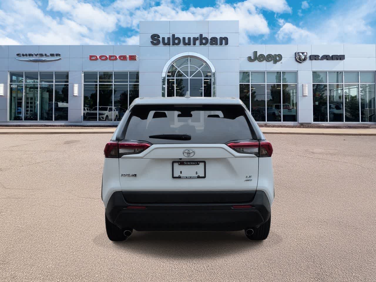 Thumbnail: 2024 Toyota RAV4 - 7