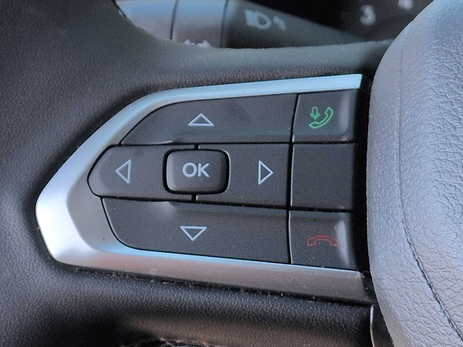 Thumbnail: 2024 Jeep Compass - 24