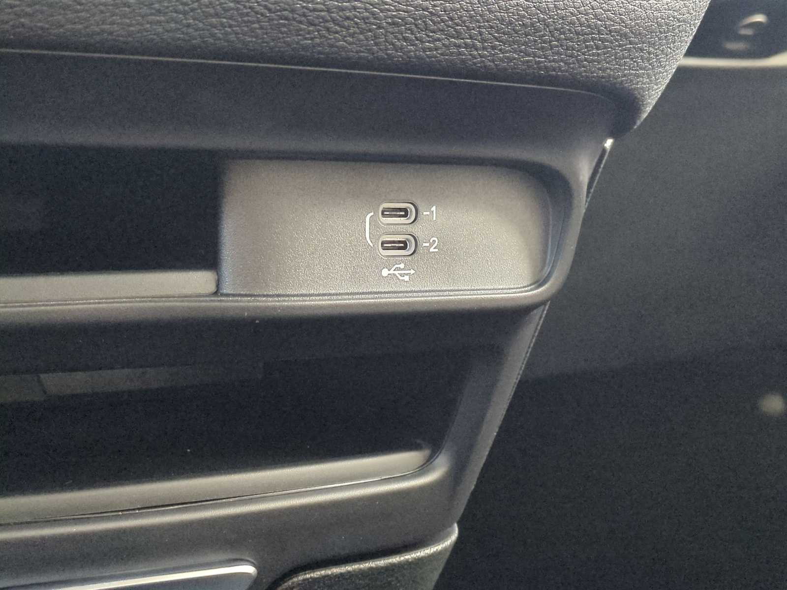 Thumbnail: 2026 Chrysler Pacifica - 30