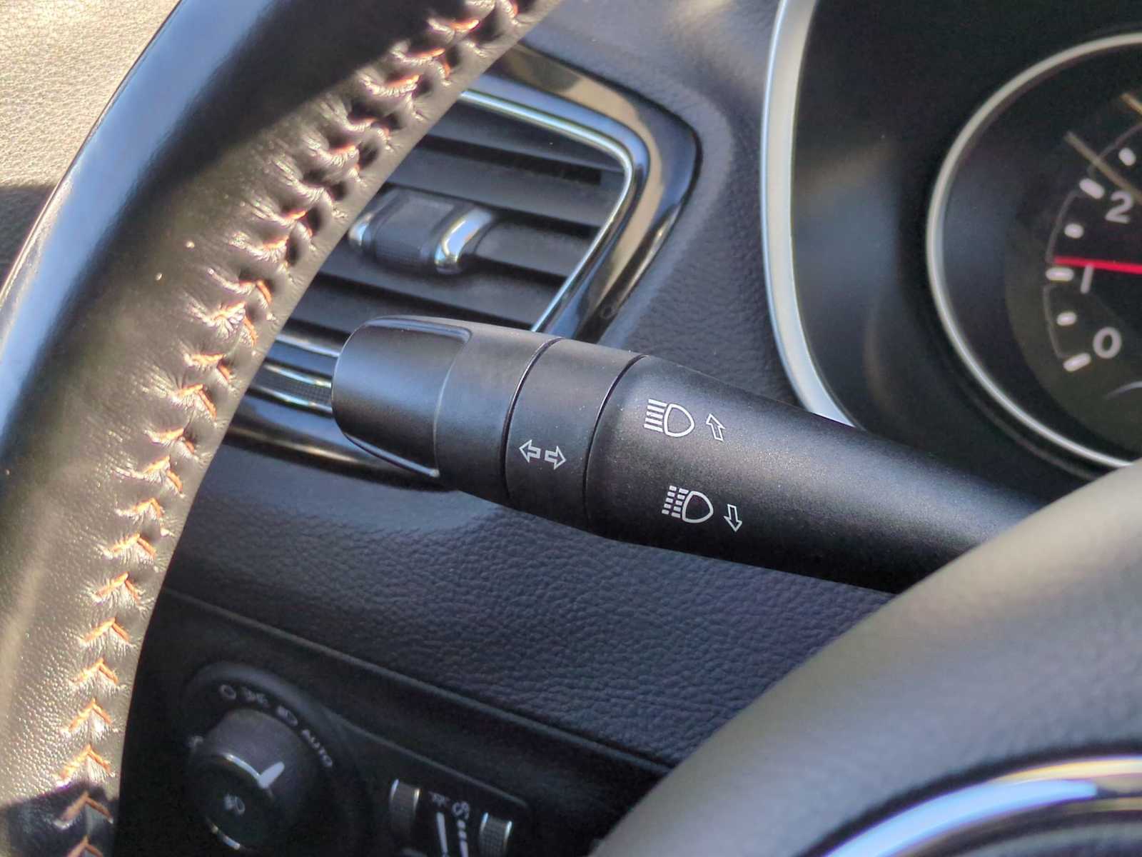 Thumbnail: 2020 Jeep Compass - 26