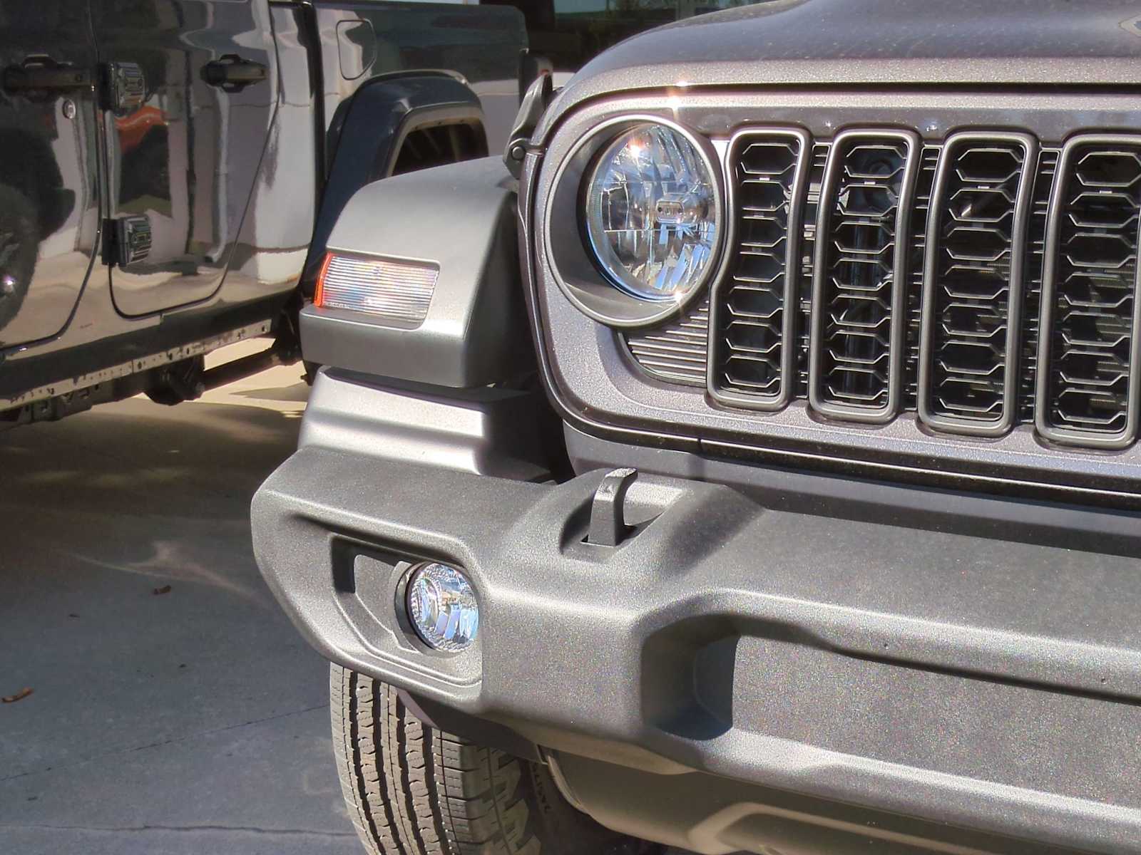 Thumbnail: 2025 Jeep Wrangler - 11