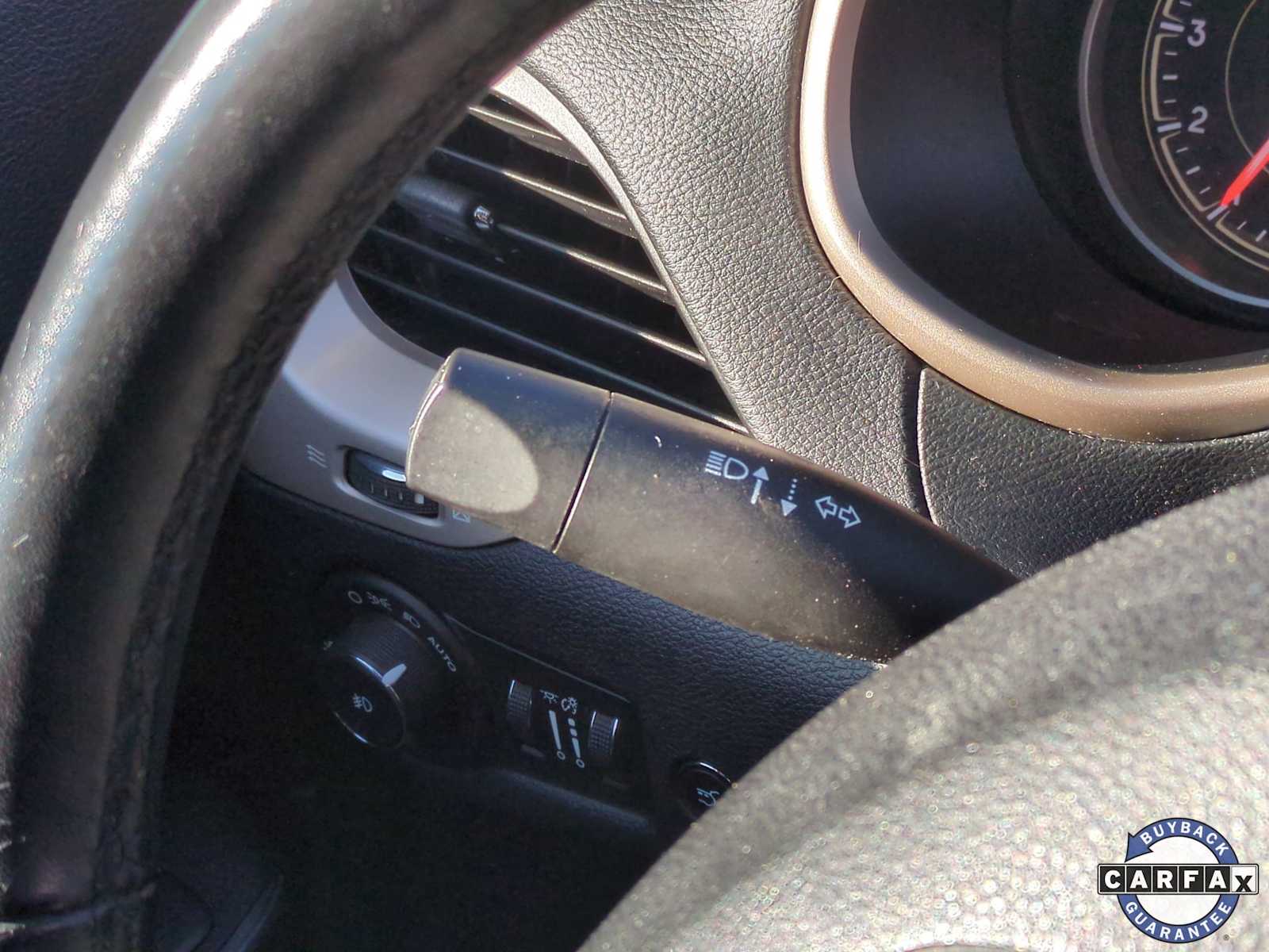 Thumbnail: 2016 Jeep Cherokee - 28