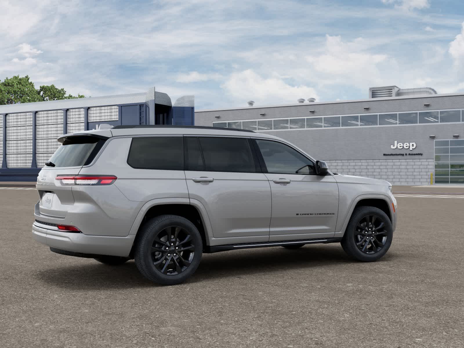 Thumbnail: 2026 Jeep Grand Cherokee L - 4