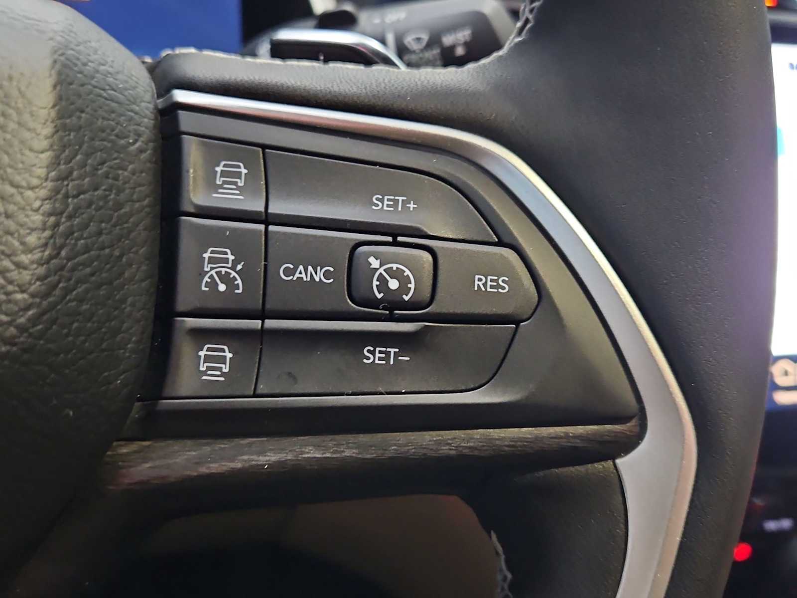 Thumbnail: 2025 Jeep Grand Cherokee - 24