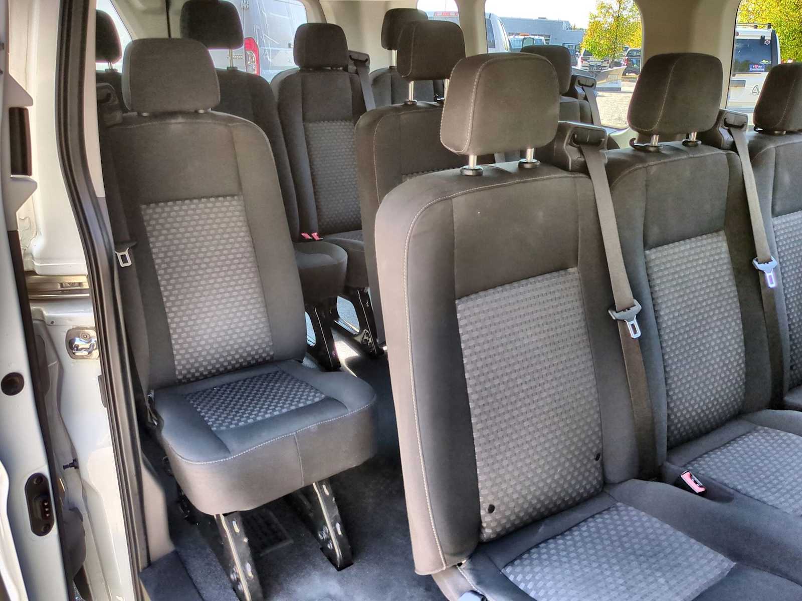 Thumbnail: 2020 Ford Econoline - 37