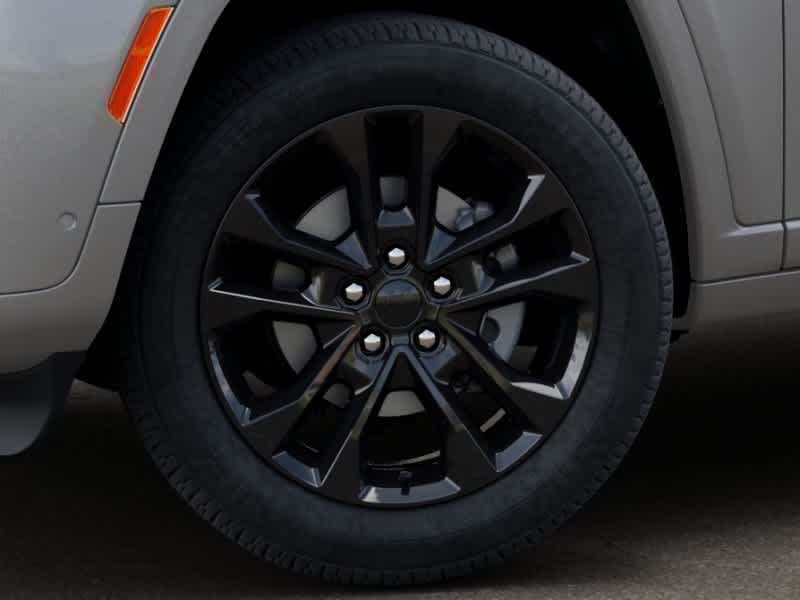 Thumbnail: 2026 Jeep Grand Cherokee - 3