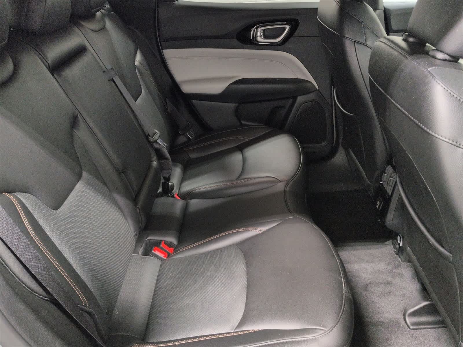 Thumbnail: 2023 Jeep Compass - 21