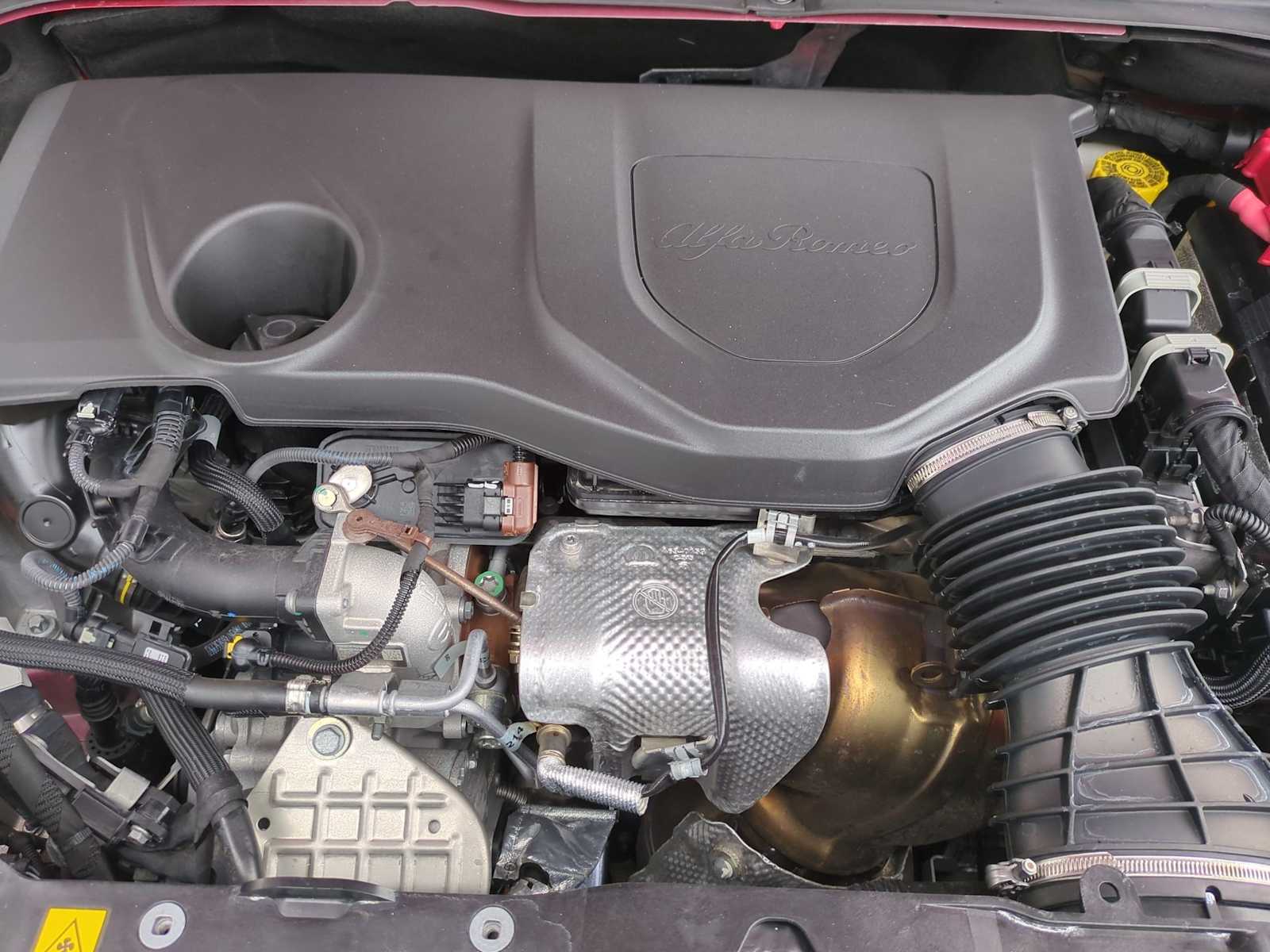 Thumbnail: 2025 Alfa Romeo Tonale - 14