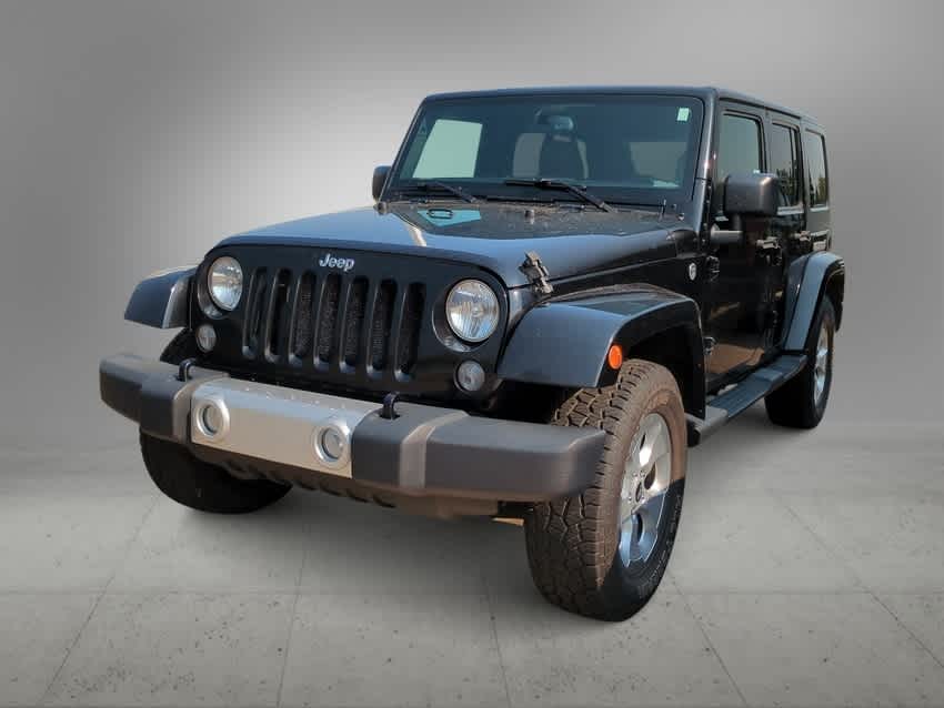 2015 Jeep Wrangler Unlimited Sahara 4