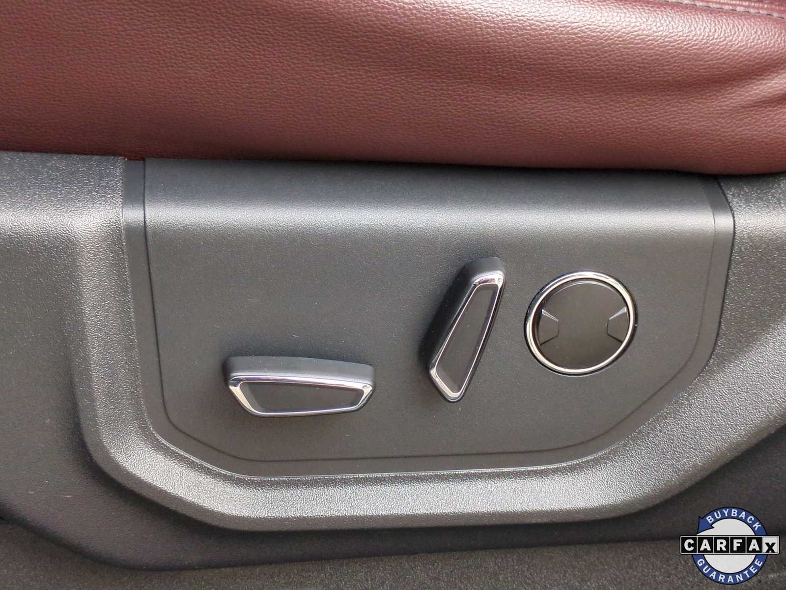 Thumbnail: 2022 Ford Expedition - 18