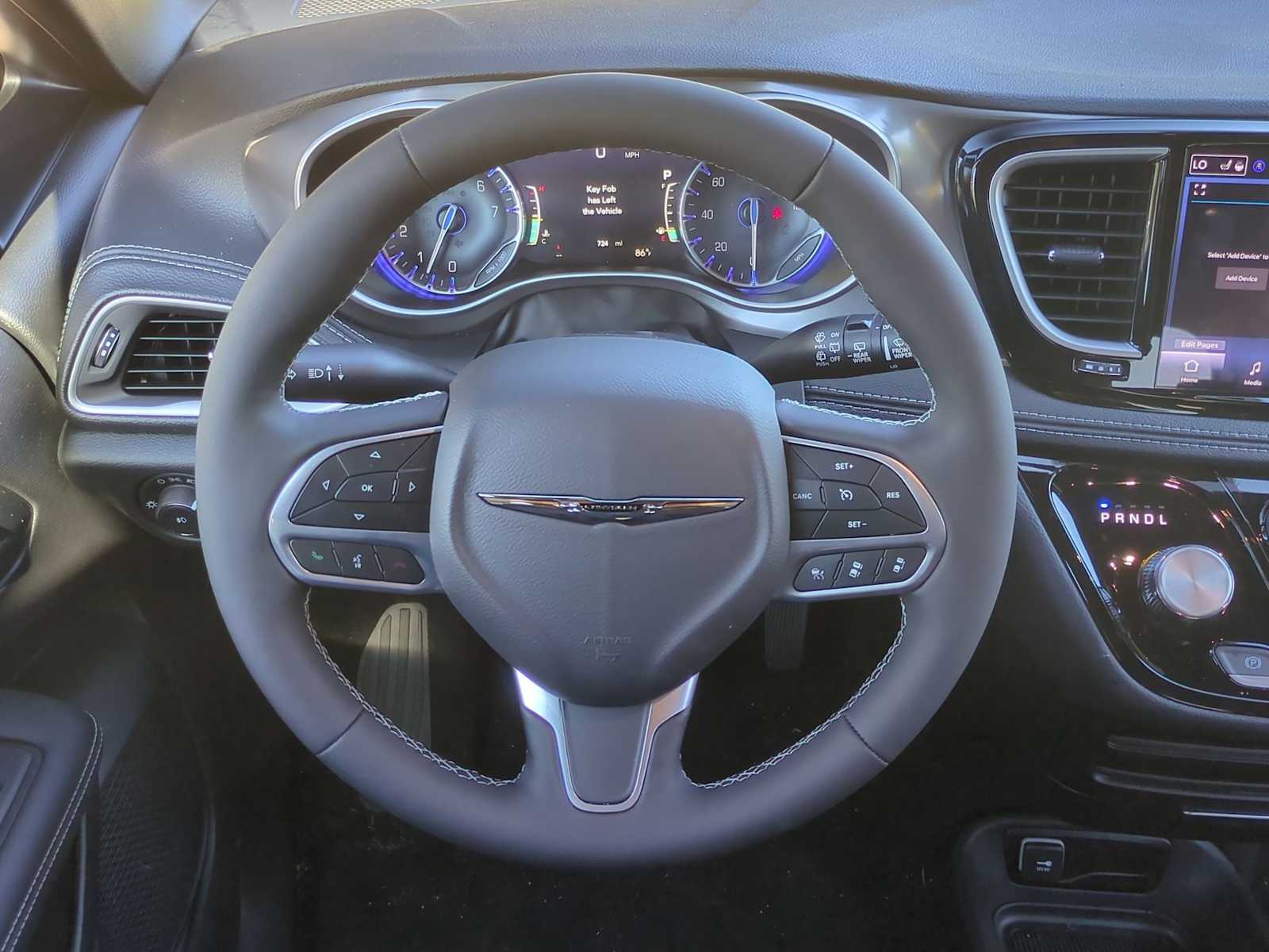 Thumbnail: 2026 Chrysler Pacifica - 24