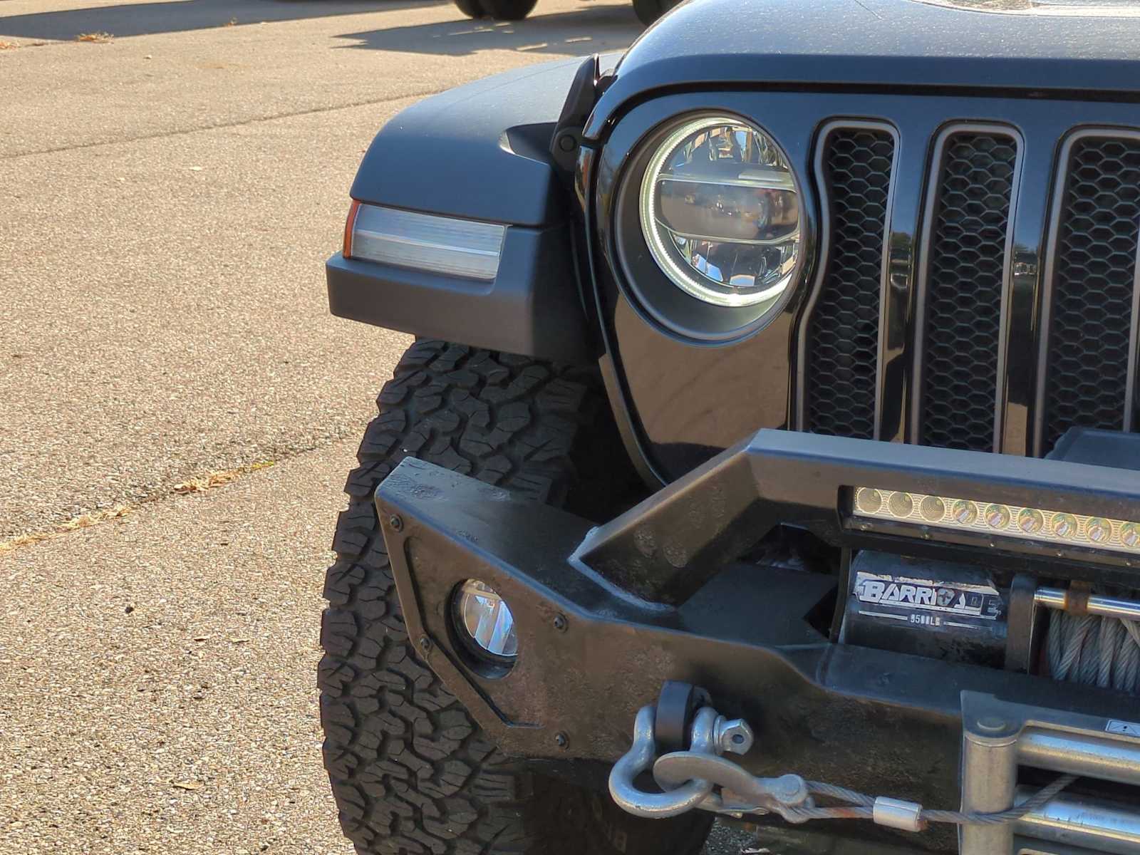 Thumbnail: 2018 Jeep Wrangler - 11