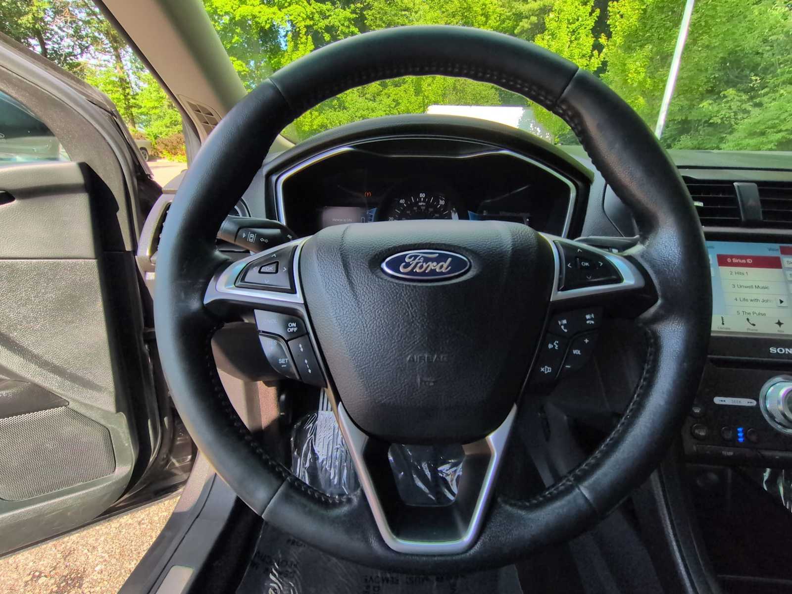 Thumbnail: 2017 Ford Fusion - 25