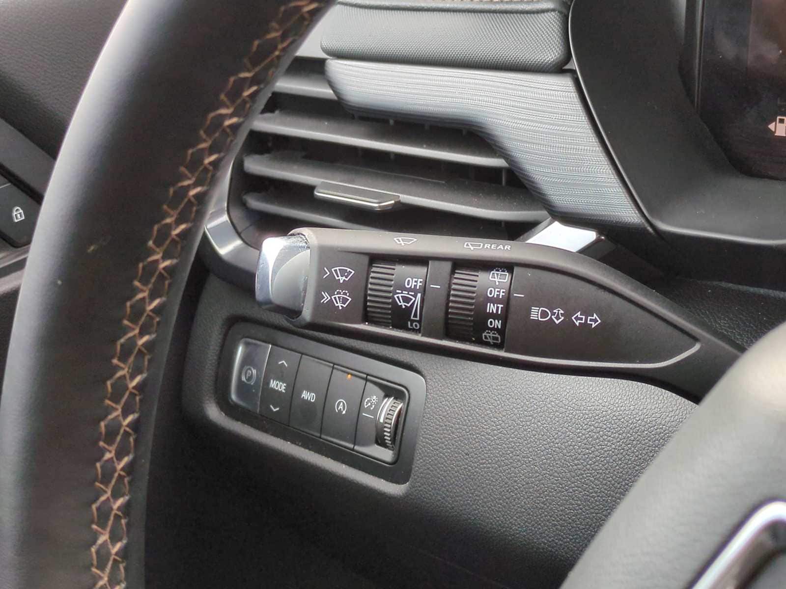 Thumbnail: 2024 GMC Acadia - 25