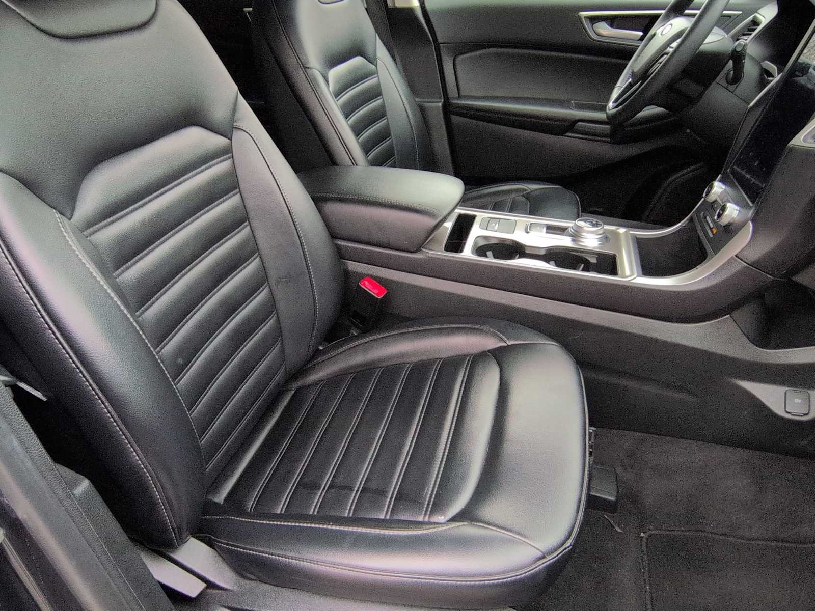 Thumbnail: 2024 Ford Edge - 20