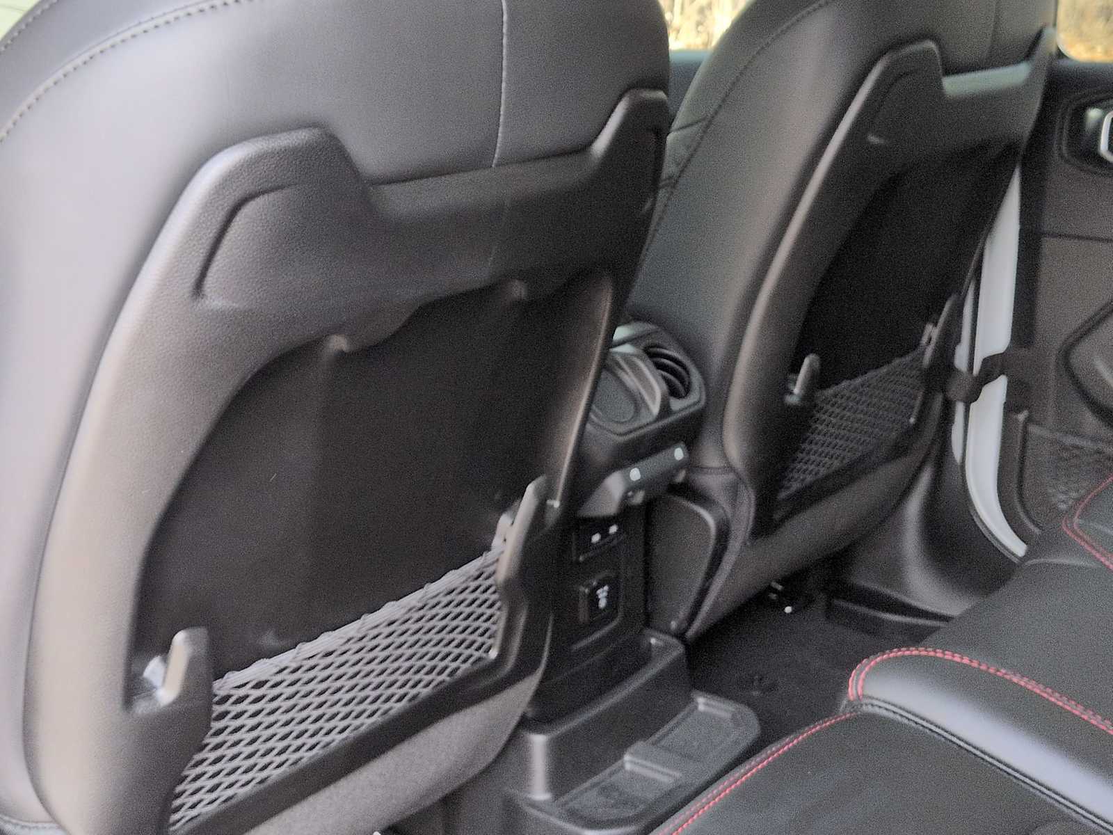 Thumbnail: 2025 Jeep Wrangler - 19