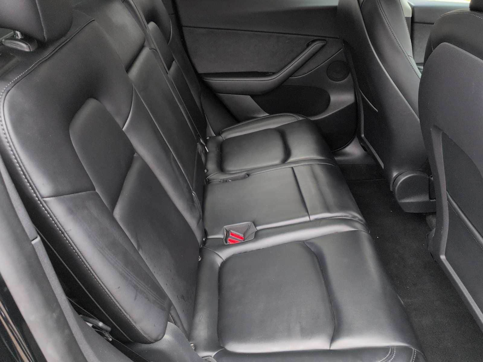 Thumbnail: 2022 Tesla Model Y - 21