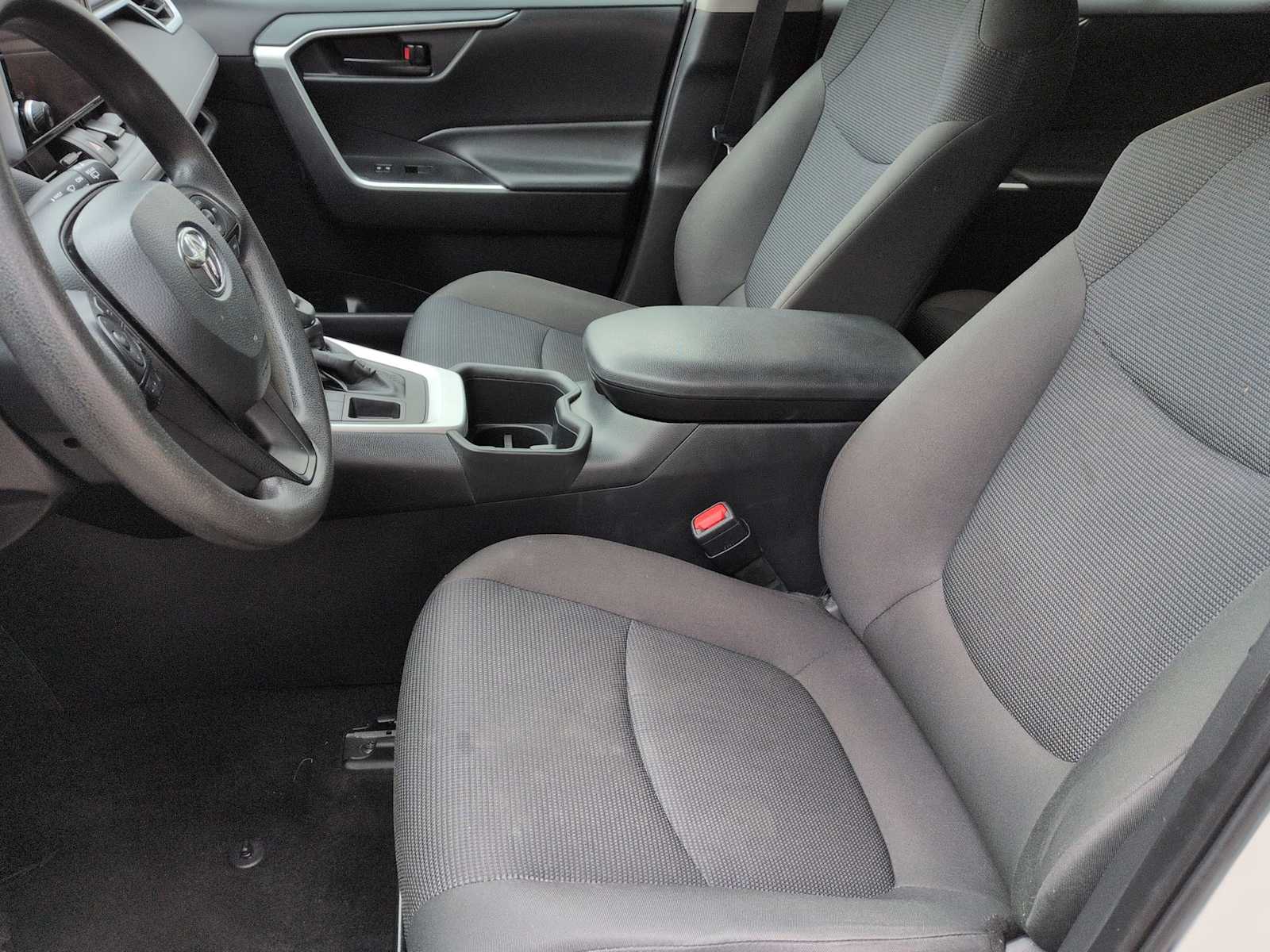 Thumbnail: 2024 Toyota RAV4 - 15