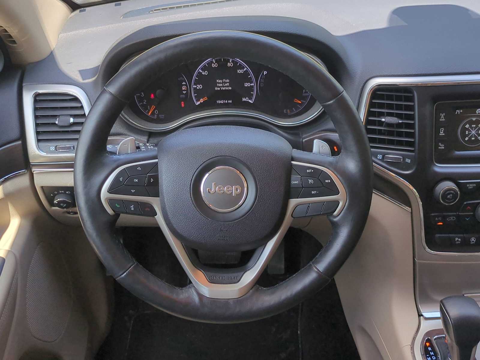 Thumbnail: 2017 Jeep Grand Cherokee - 25
