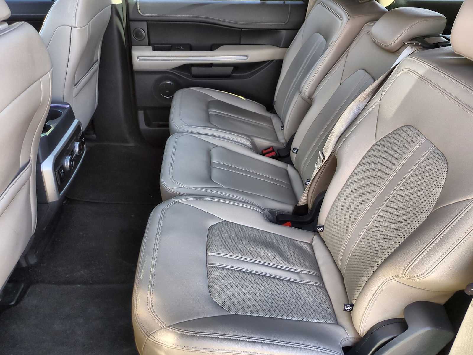 Thumbnail: 2023 Ford Expedition MAX - 20