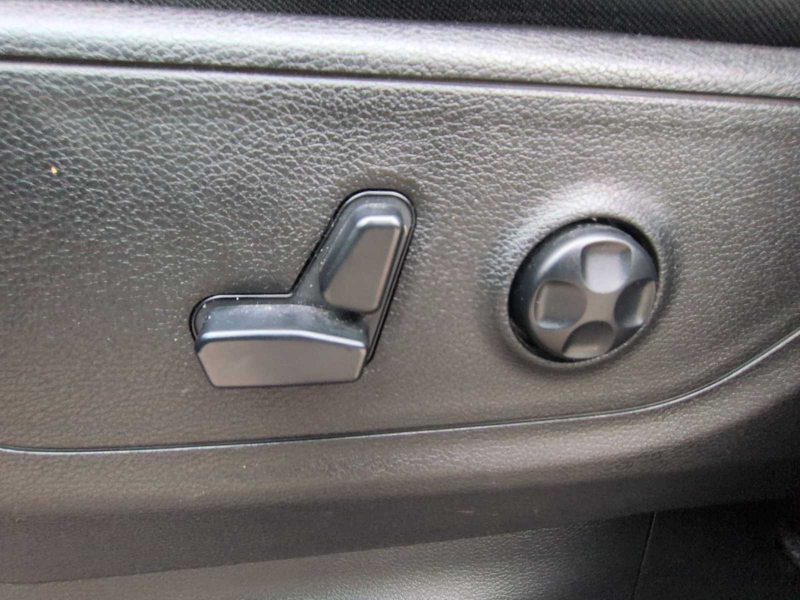 Thumbnail: 2019 RAM 1500 - 18