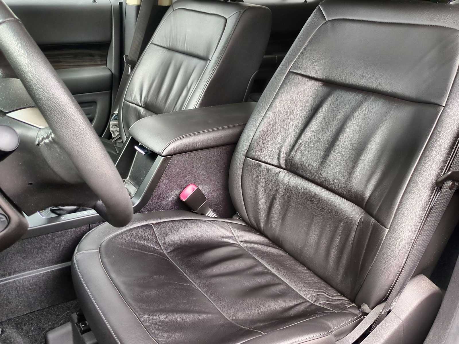 Thumbnail: 2019 Ford Flex - 17