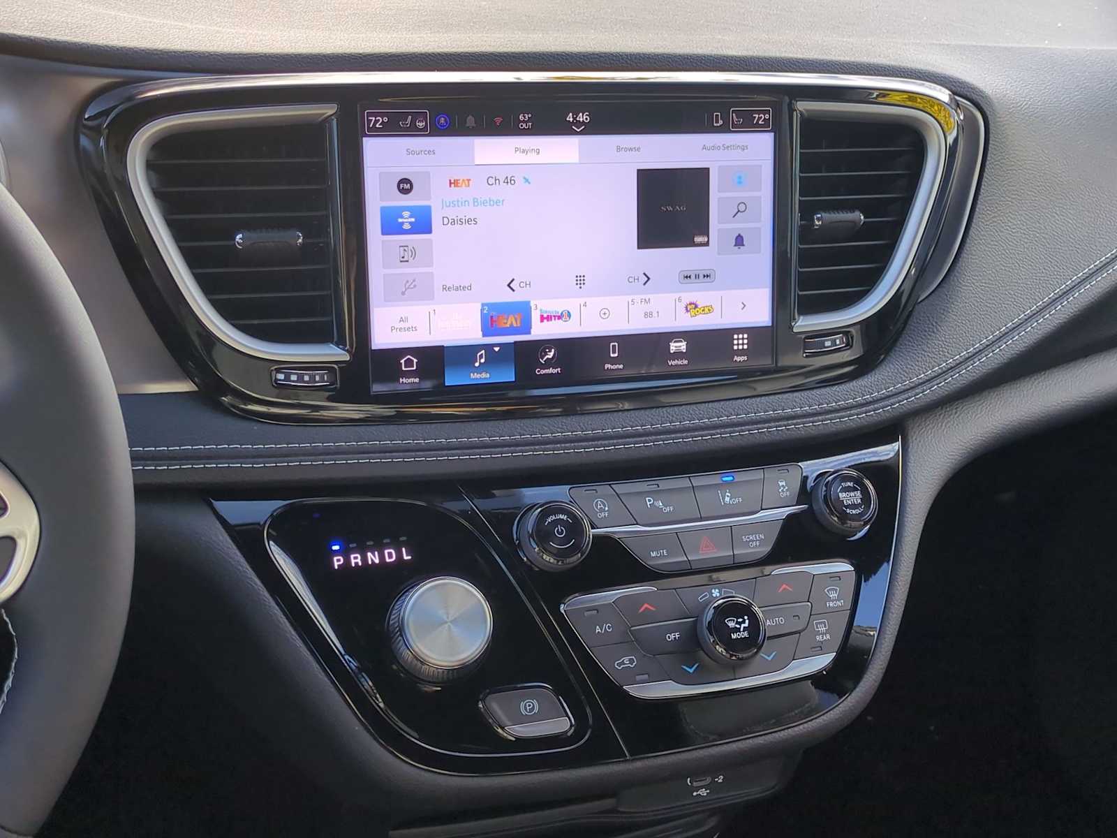 Thumbnail: 2026 Chrysler Pacifica - 27