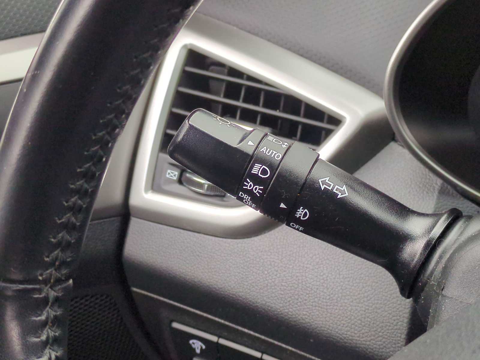 Thumbnail: 2017 Hyundai Veloster - 28