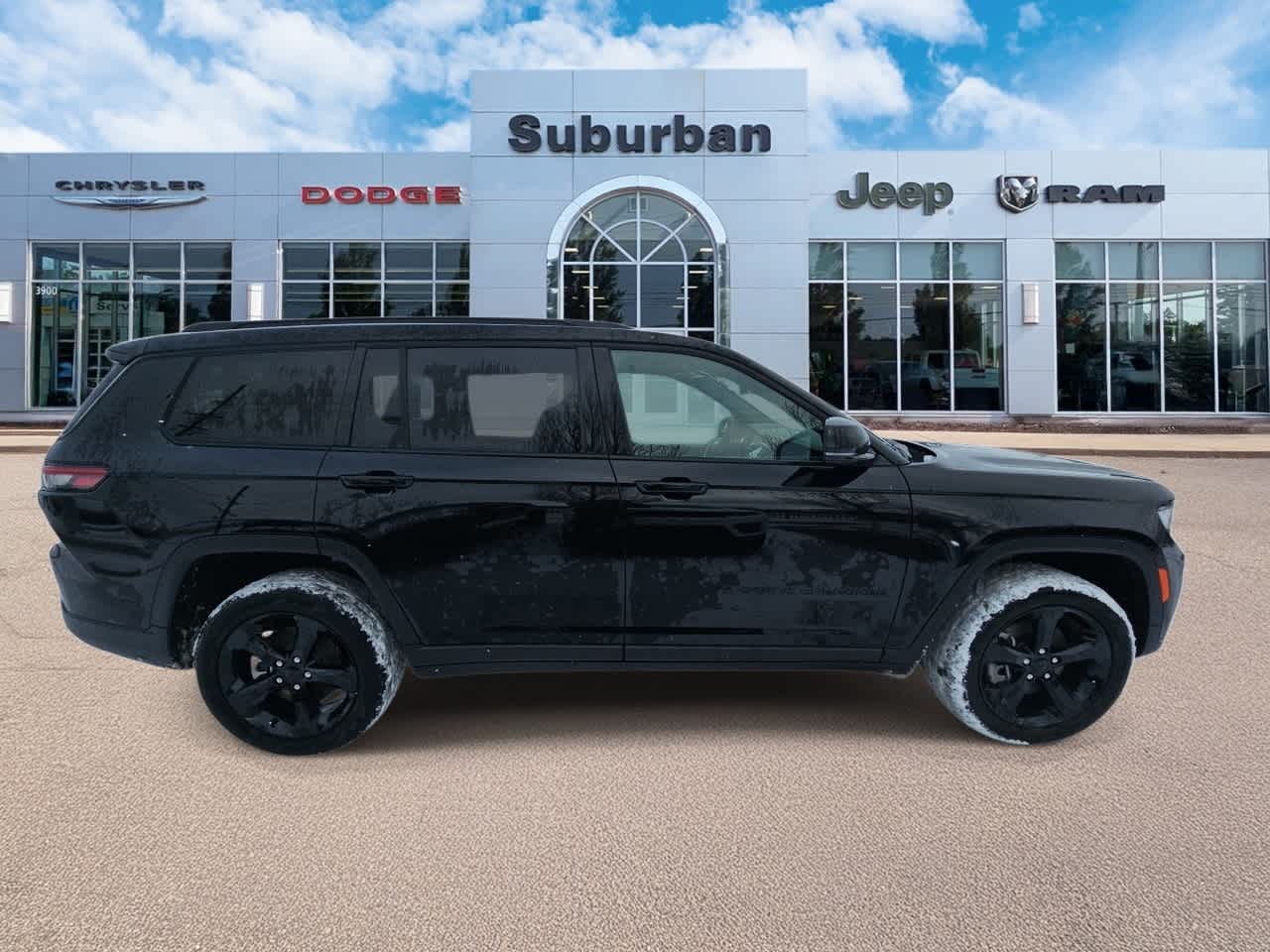 Thumbnail: 2025 Jeep Grand Cherokee L - 9