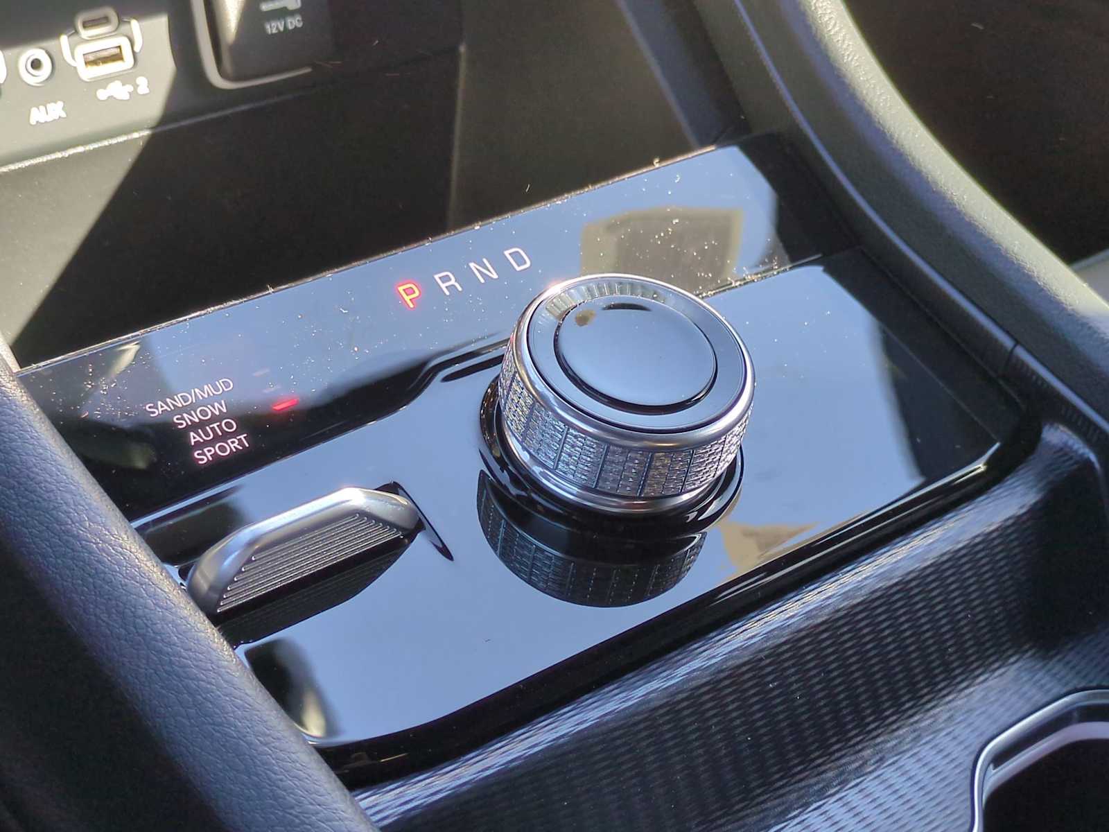 Thumbnail: 2025 Jeep Grand Cherokee - 32