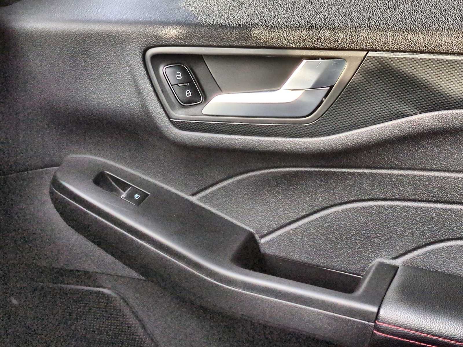 Thumbnail: 2025 Ford Escape - 37