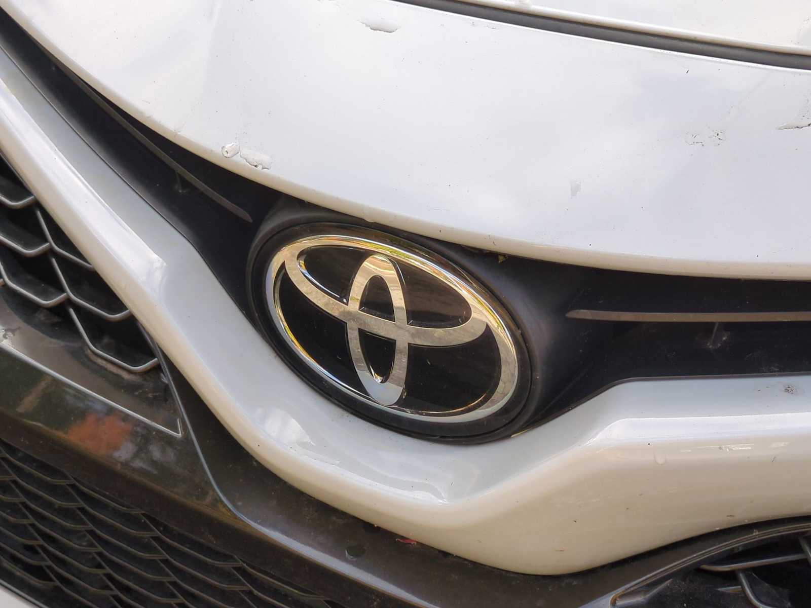 Thumbnail: 2024 Toyota Camry - 12